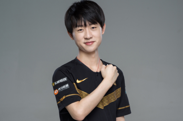 足球的体育 足球的体育