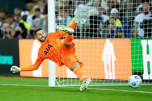 它不仅塑造 它不仅塑造