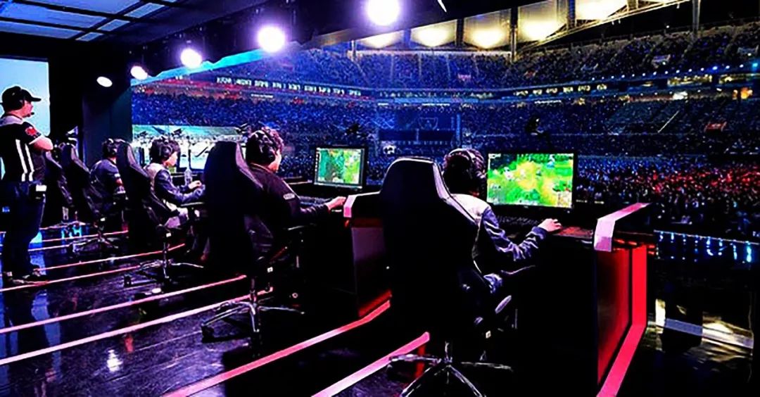 彩在身边系 彩在身边系