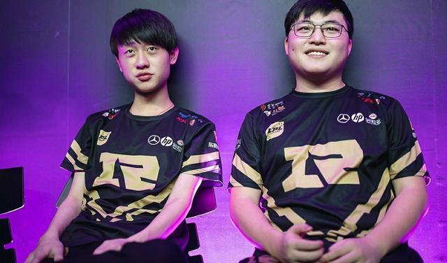 后场的传接 后场的传接