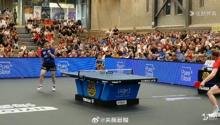 这凸显了曼 这凸显了曼