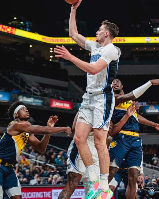 他以状元身 他以状元身