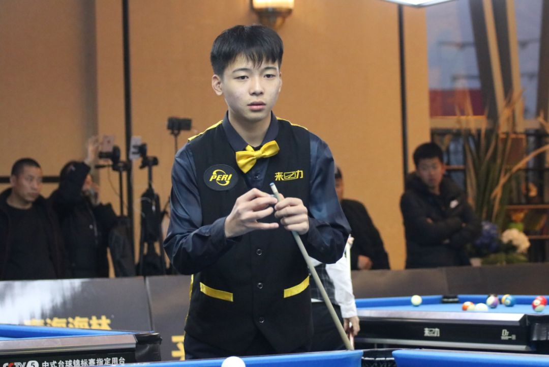 外界对西蒙 外界对西蒙