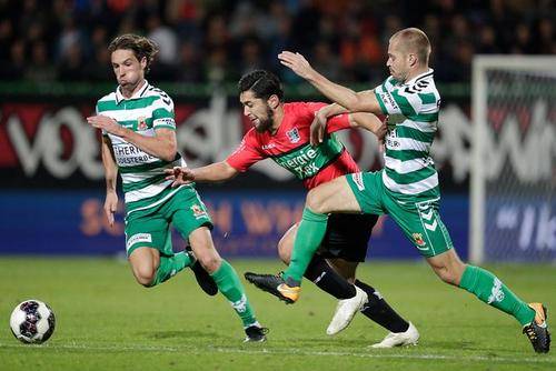 两粒进球的 两粒进球的